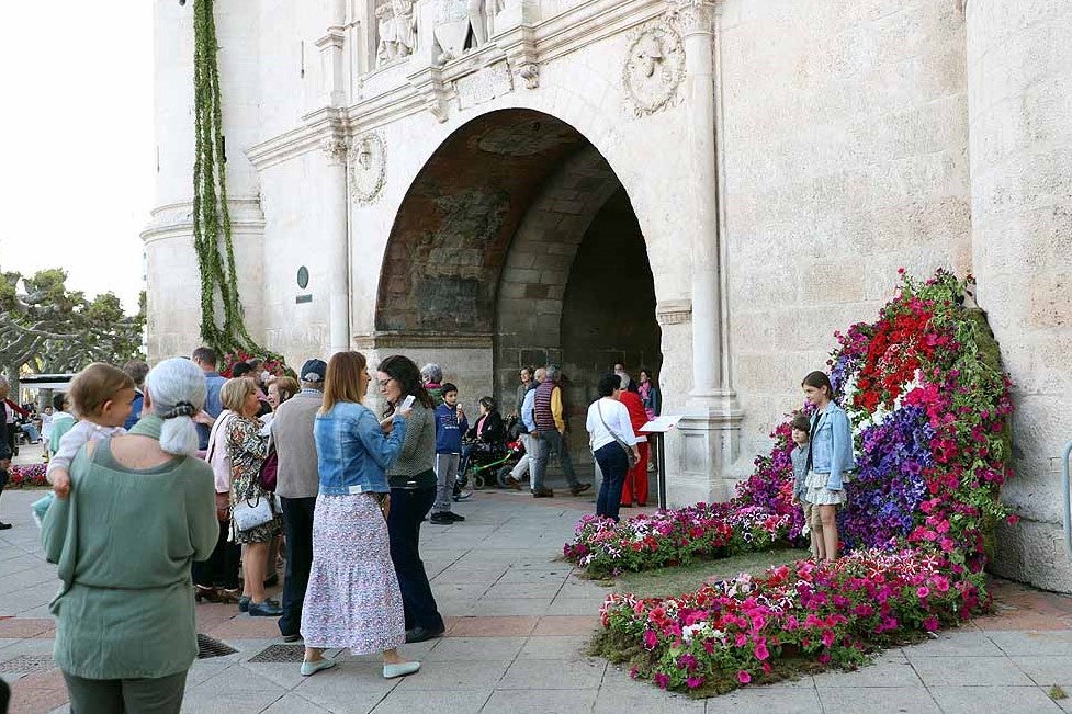 La primavera invade Burgos con el regreso de la Fiesta de las Flores