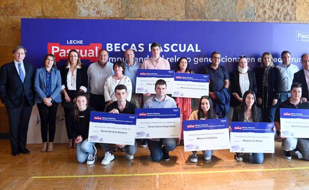 Doce alumnos se benefician de las becas Pascual para hijos de ganaderos