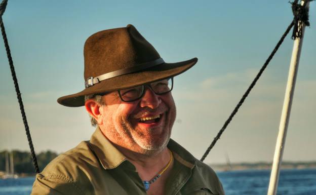 José Luis Rivera presenta su libro 'Los secretos del tigre' en el MEH