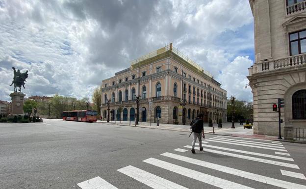 Burgos participa en París en un encuentro que reúne a los líderes mundiales en desarrollo urbano, industria y ciudades del futuro