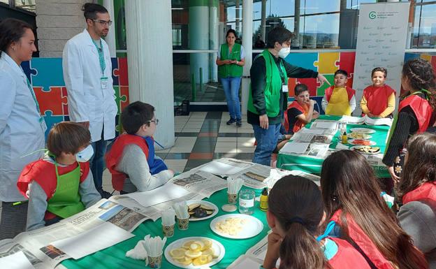 La AECC sensibiliza a la población infantil con talleres sobre 'Prevención solar' y 'Ciencia para todos'