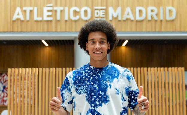 El Atlético oficializa el fichaje de Witsel