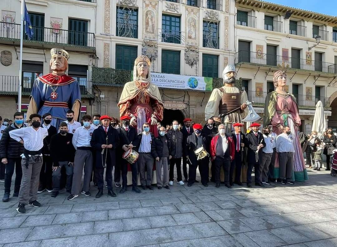 Encuentro Nacional de Gigantones y Figuras Festivas, en Burgos este fin de semana