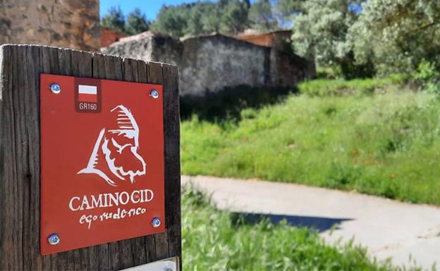 Comienza la campaña de revisión y mantenimiento de la señalización del Camino del Cid