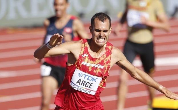 Dani Arce, a la final del 3.000 obstáculos