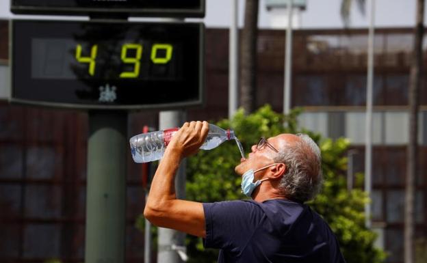 Sanidad atribuye 58 fallecimientos por la ola de calor en Castilla y León desde el lunes