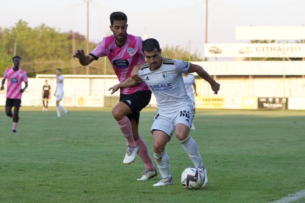 El Burgos CF suma la primera victoria de pretemporada al imponerse al CD Lugo 1-3