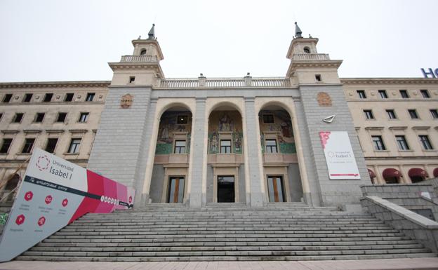 La Universidad Isabel I impartirá clases a los socios de los Colegios Oficiales de Ingenieros Informáticos de España