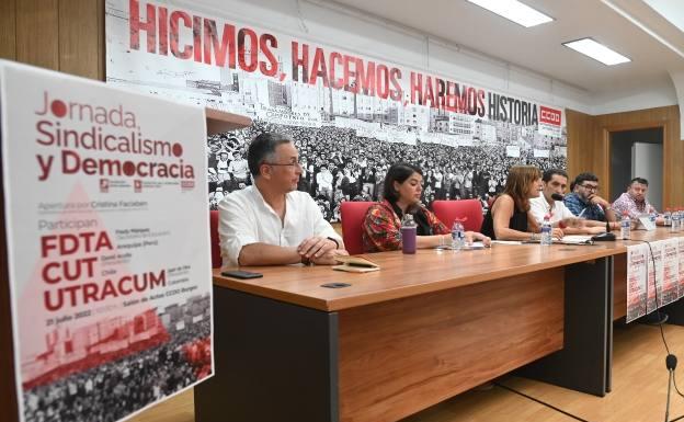 CCOO reclama un operativo de incendios profesional y no contratar a desempleados como propuso Vox
