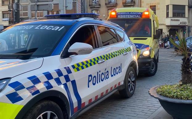 Sale huyendo a pie de un control de alcoholemia en Aranda con una bolsa llena de marihuana