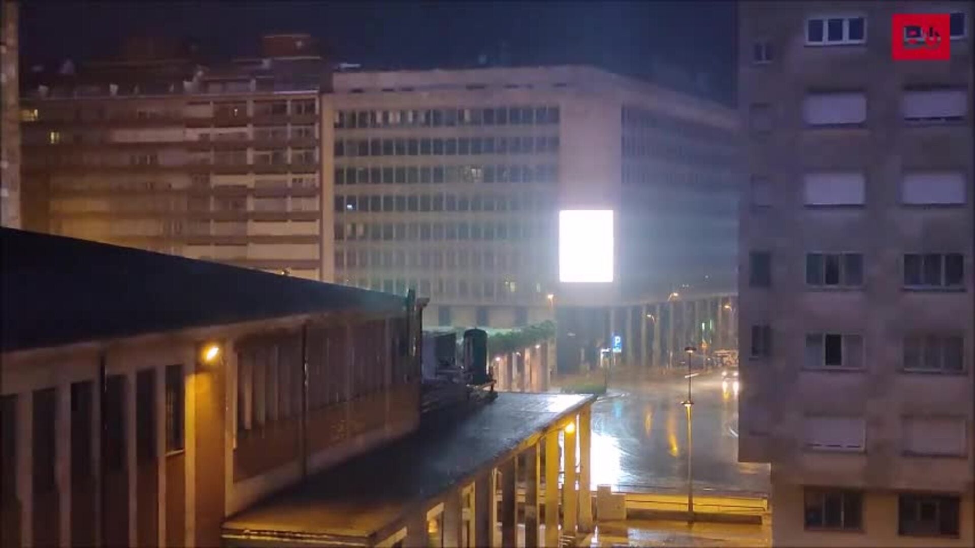 Tormenta eléctrica por la noche en Burgos