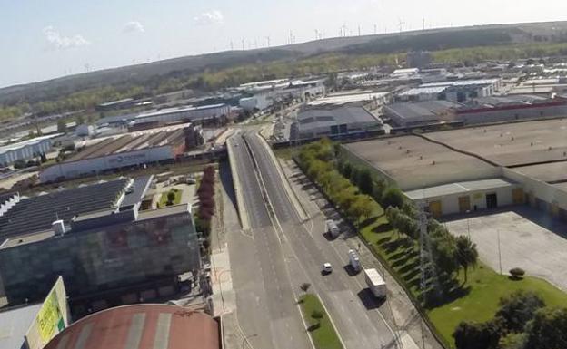 El Ministerio no contempla actuar en el viaducto de la calle Alcalde Martín Cobos