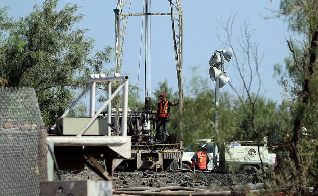 El rescate de los mineros atrapados en México durará «de seis a once meses»