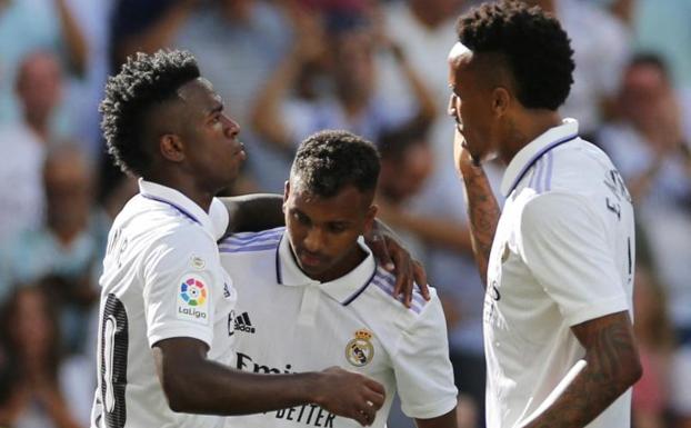 Los goles de Vinicius y Rodrygo estrenan el Bernabéu con victoria