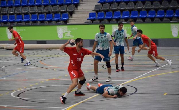 Cómoda victoria del UBU San Pablo Burgos contra Balonmano Ikasa 29-38