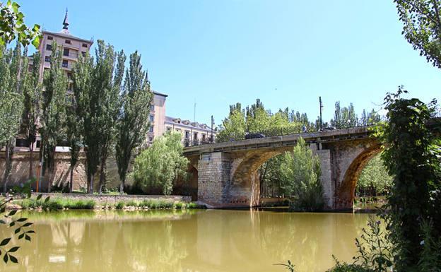 Aranda licita la iluminación roja del Duero a tres meses del final de la Capitalidad Europea