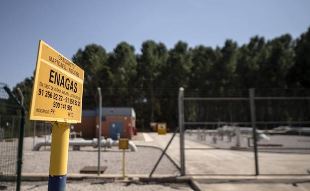 Francia entreabre la puerta a un MidCat a largo plazo