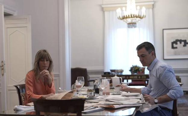 Moncloa, ¿dígame?: Pedro Sánchez ya tiene su propia serie