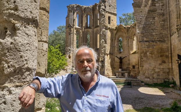 Ovidio Campo considera un «auténtico disparate» que se haga en autobús el Camino de Santiago entre Burgos y León