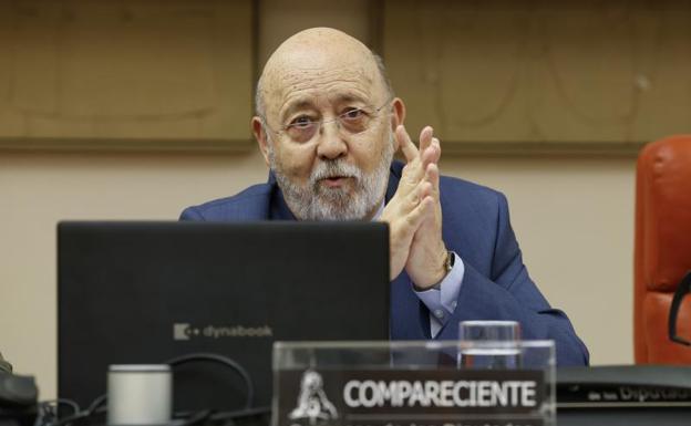 Tezanos defiende su labor al frente del CIS: «Es ejemplar y rigurosa»