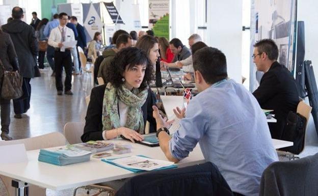 107 empresas se dan cita en el Foro de Empleo de la UBU