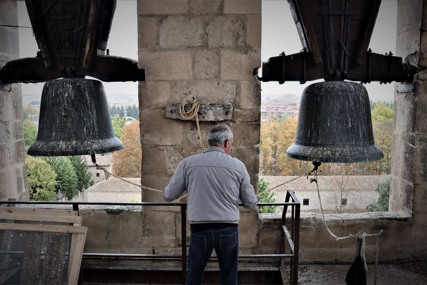 El toque manual de campana, un patrimonio que se recopila, transmite y mantiene en Burgos