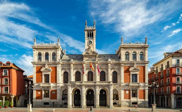 La covid frenó en 2020 la escalada de la presión fiscal municipal en Castilla y León