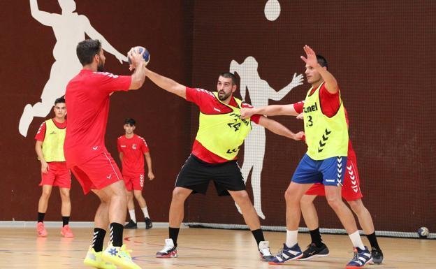 UBU San Pablo Burgos se enfrenta este domingo al Bm Ikasa Boadilla