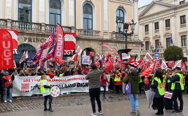 El sector de la Limpieza toma las calles de Burgos