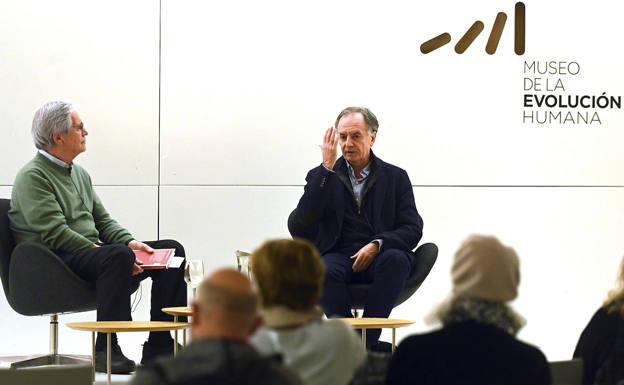 El Premio Nadal Antonio Soler presenta en el MEH su último libro, 'El sueño del caimán'