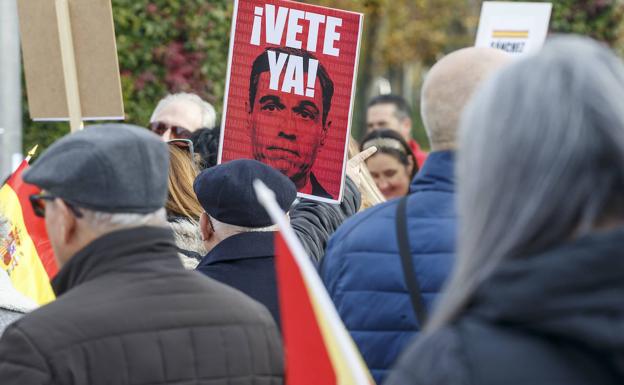 Vox pide en Burgos que «se devuelva la voz al pueblo español» y reclama la salida de Sánchez