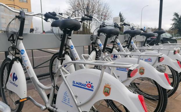 Bicibur incorpora una bancada de bicicletas en Juan Ramón Jiménez