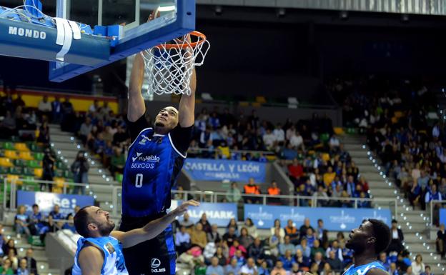 El San Pablo Burgos doblega a un peleón Cáceres en el Coliseum