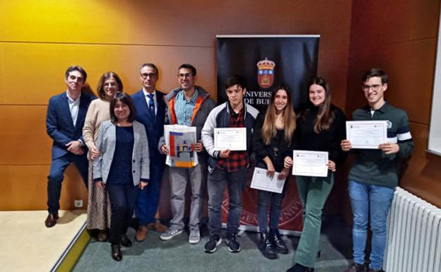 16 alumnos de Secundaria de Burgos participan en la VIII Fase Local de la Olimpiada de Economía