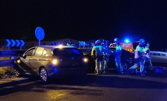 Un herido en un accidente en la glorieta de Cerámicas Gala en Burgos