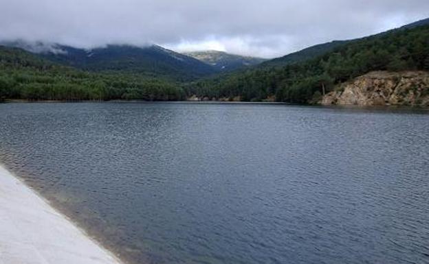 Las lluvias llenan los embalses y dejan 106 litros por metro cuadrado en Burgos capital