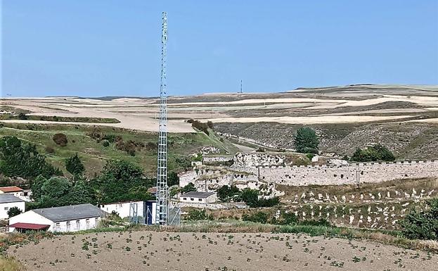 Sin cobertura, sin internet y una carretera «abandonada»: las comunicaciones olvidadas de Bañuelos de Bureba