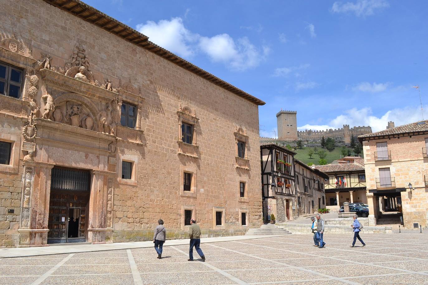 Los turistas eligen Peñaranda de Duero