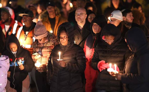 Cinco expolícias de Estados Unidos son procesados por la muerte de un joven negro