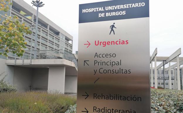 La falta de personal en Primaria satura las Urgencias del HUBU, con 400 pacientes diarios