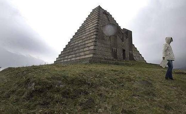 Valle de Valdebezana considera «acertada» la decisión de declarar BIC la 'Pirámide de los italianos'