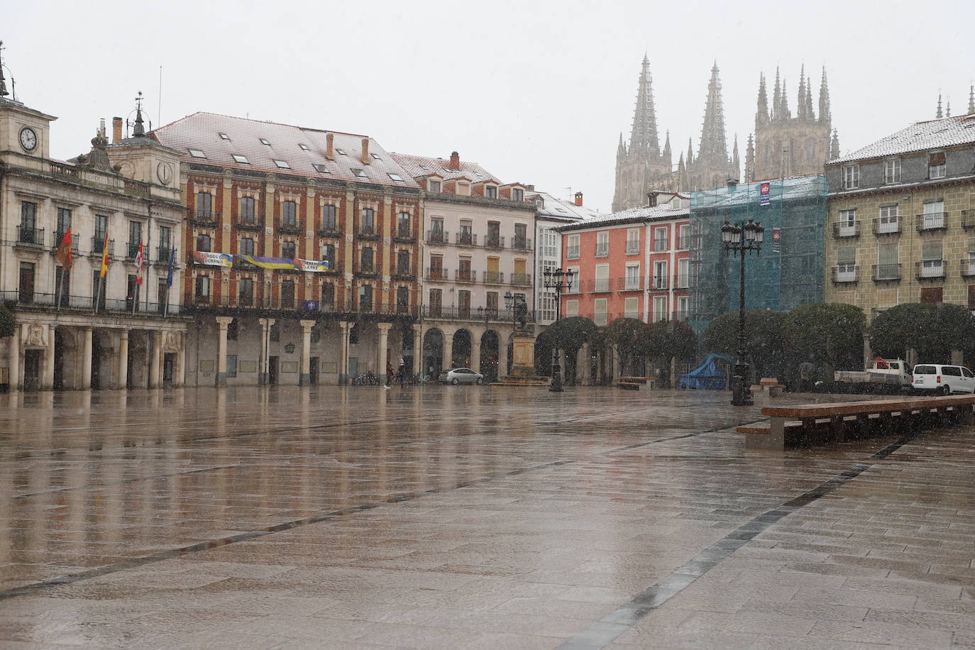 El segundo temporal de nieve del año ha arreciado este jueves en Burgos