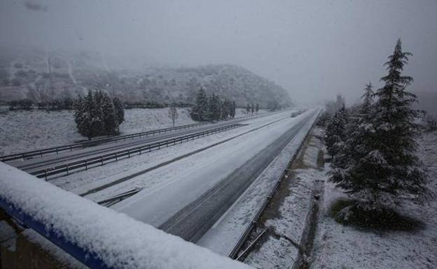 Un nuevo frente traerá más nieve a la provincia de Burgos a partir de este domingo