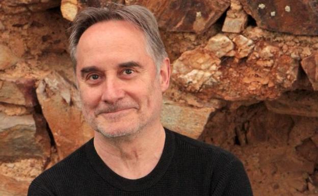 José Antonio Carreño presenta el martes en el MEH el libro 'El guardián de la Torre de Babel'