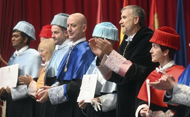 Pérez Mateos, a favor de un incremento de plazas de Medicina en las facultades de Castilla y León